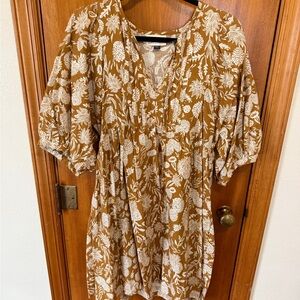 Women's Floral V-Neck Puff Sleeve Dress Top — White Floral on Brown